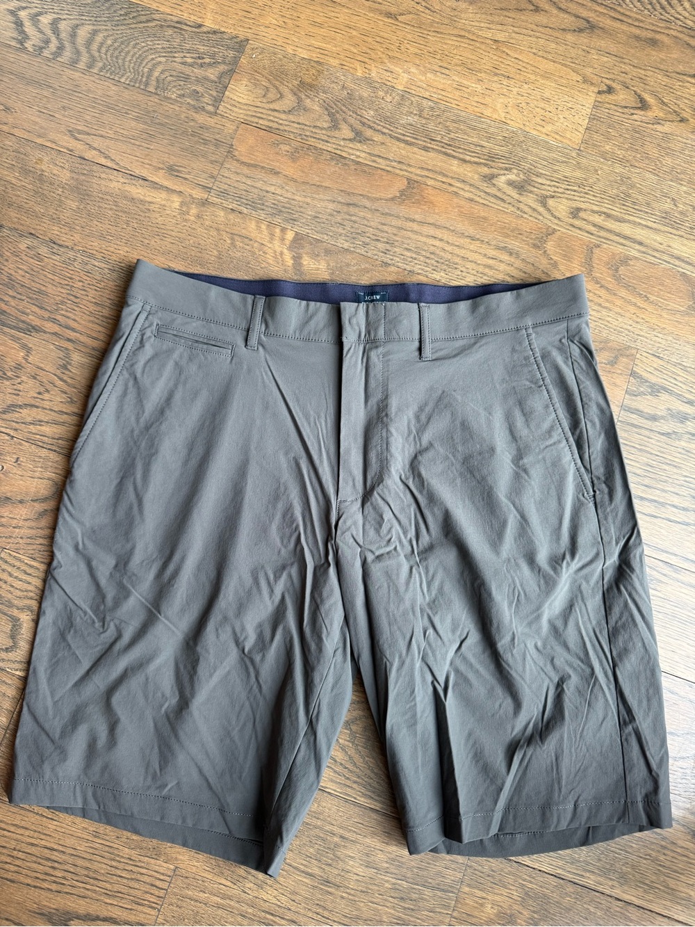 J. Crew Men's Gray Flat Front Performance Shorts